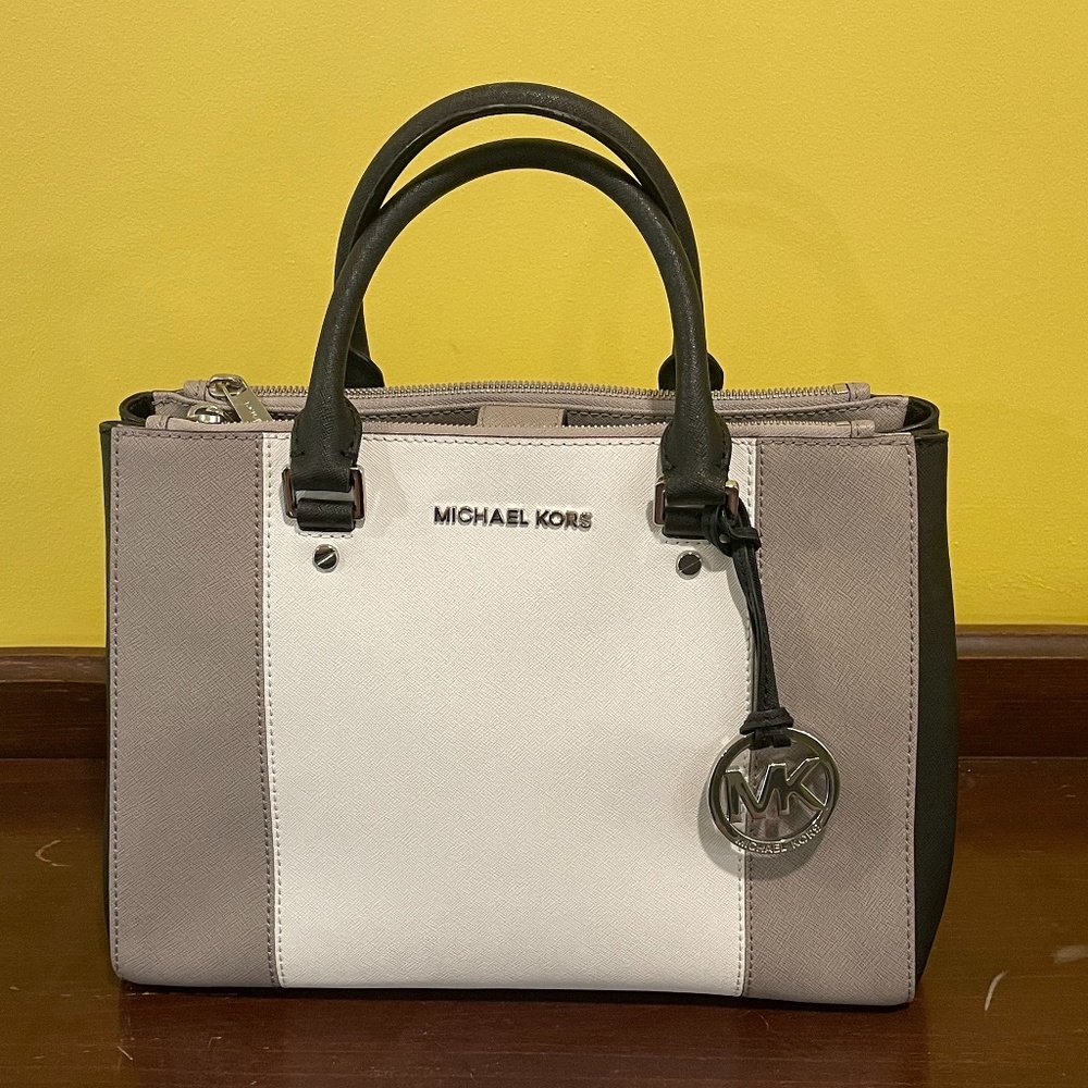Michael Kors Sutton Center Stripe Medium Satchel